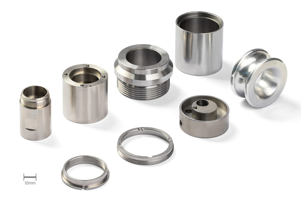Duże elementy Ø45–65 mm z aluminium i stali – toczenie i frezowanie CNC dla przemysłu maszynowego