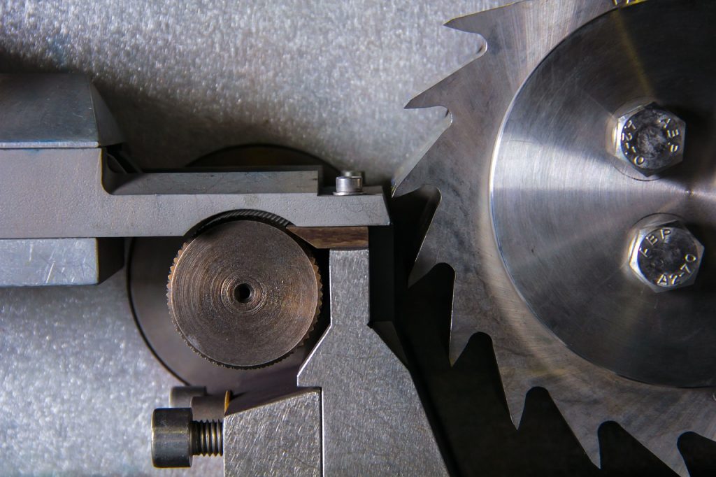 Obróbka stali wymaga zastosowania odpowiednich narzędzi skrawających